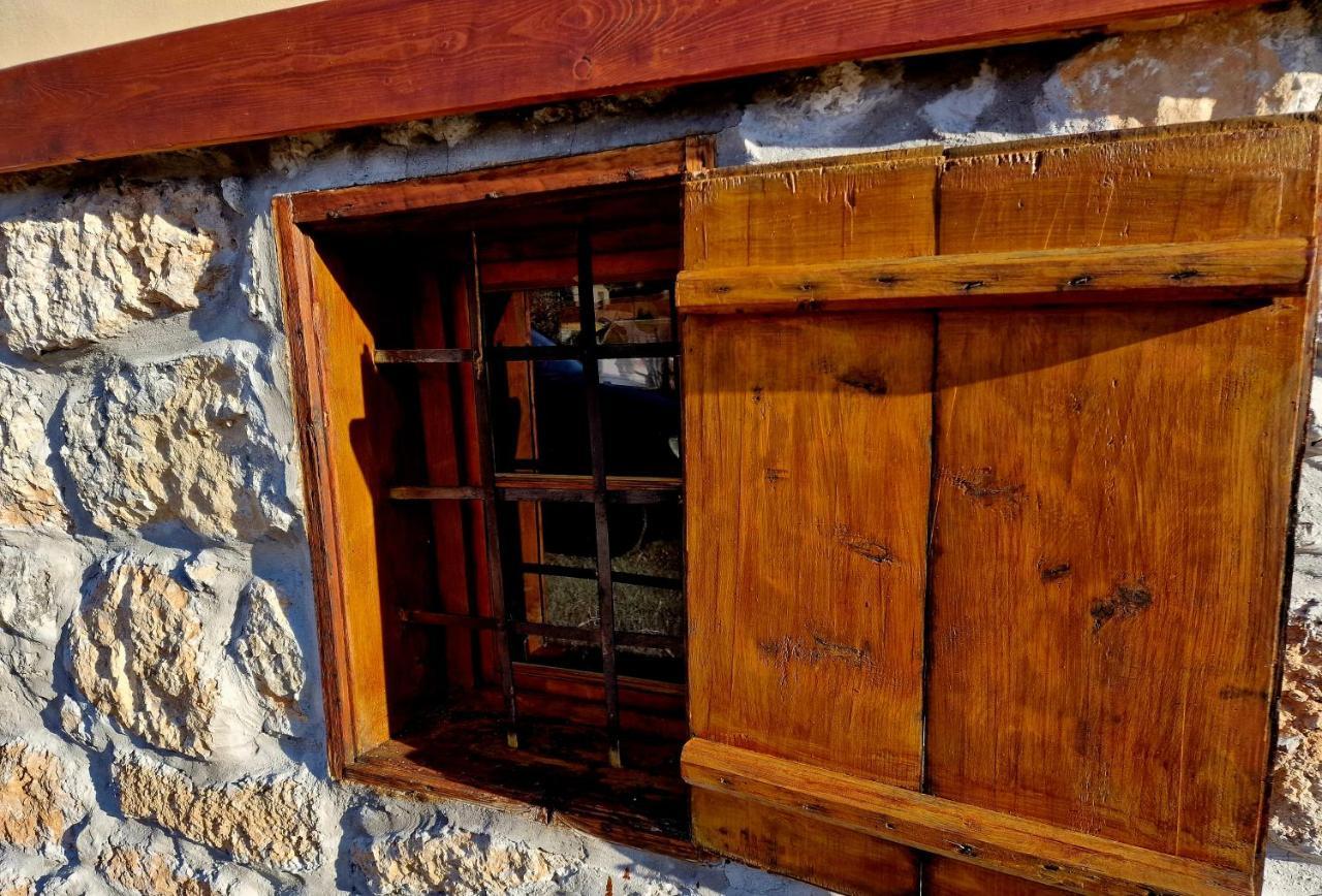 Kır Evi -guest House -ramonda Serbika