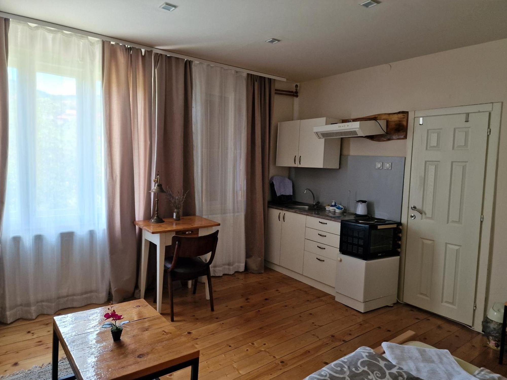 Kır Evi -guest House -ramonda Serbika